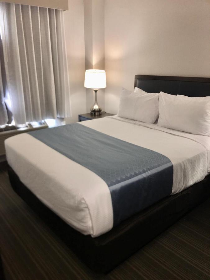Wingate By Wyndham Jfk Airport, Far Rockaway Ny Hotell New York Exteriör bild